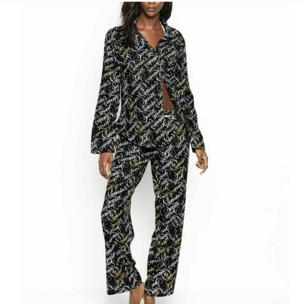 VICTORIA'S SECRET FLEECE SLEEPWEAR SIZE M - Picture 2 of 5